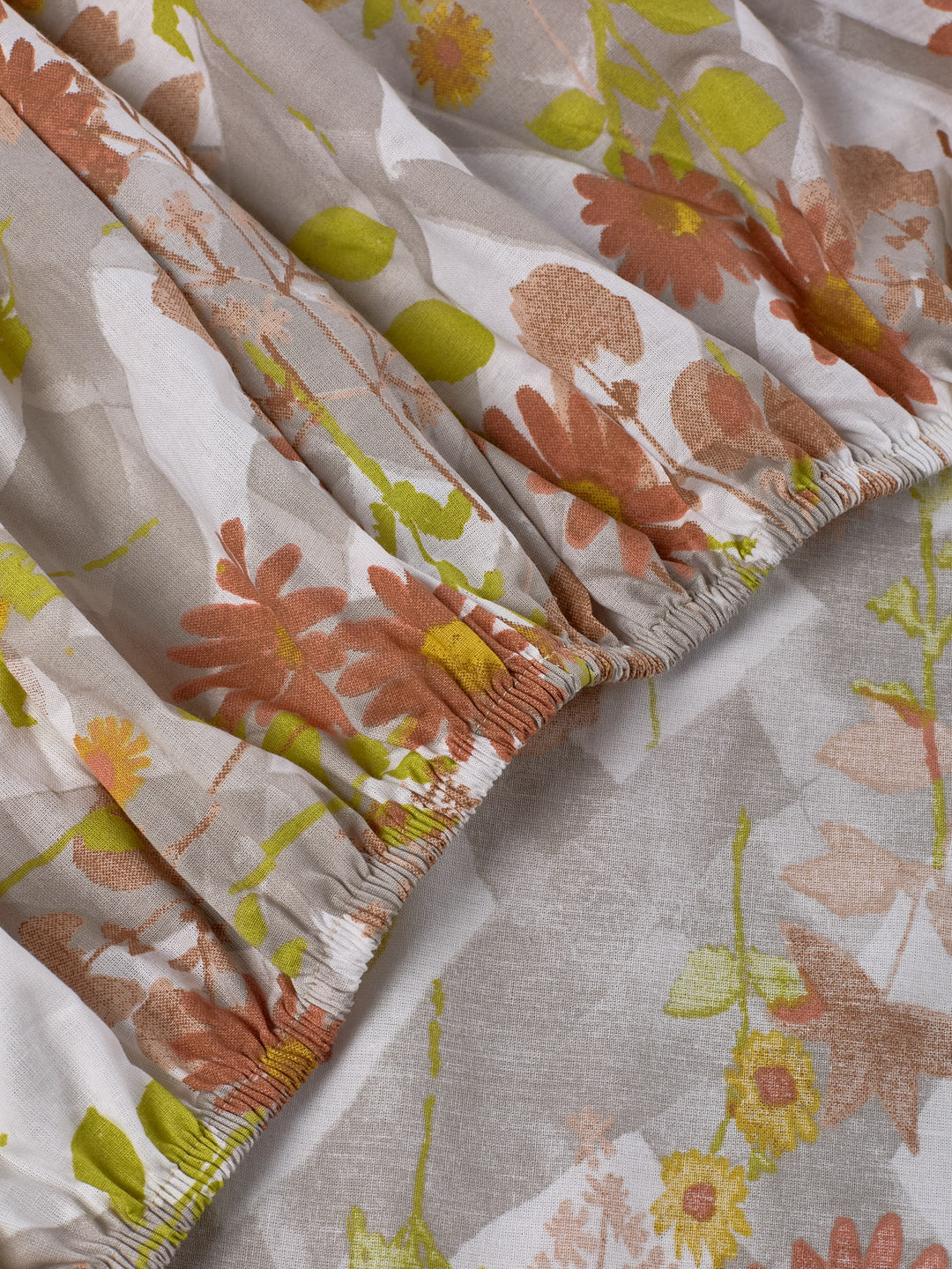 144 TC Pure Cotton King Size Bedsheet with 2 Pillow Covers Prestige Collection - Image 7