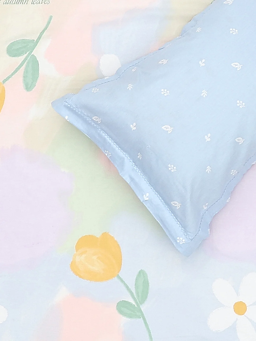 200 TC Cotton Double Bed Bedsheet with 2 Pillow Covers - Image 6