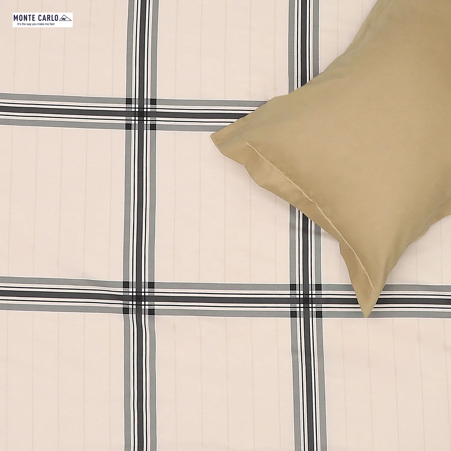 200 TC Cotton Double Bedsheet with 2 Pillow Covers - Image 5