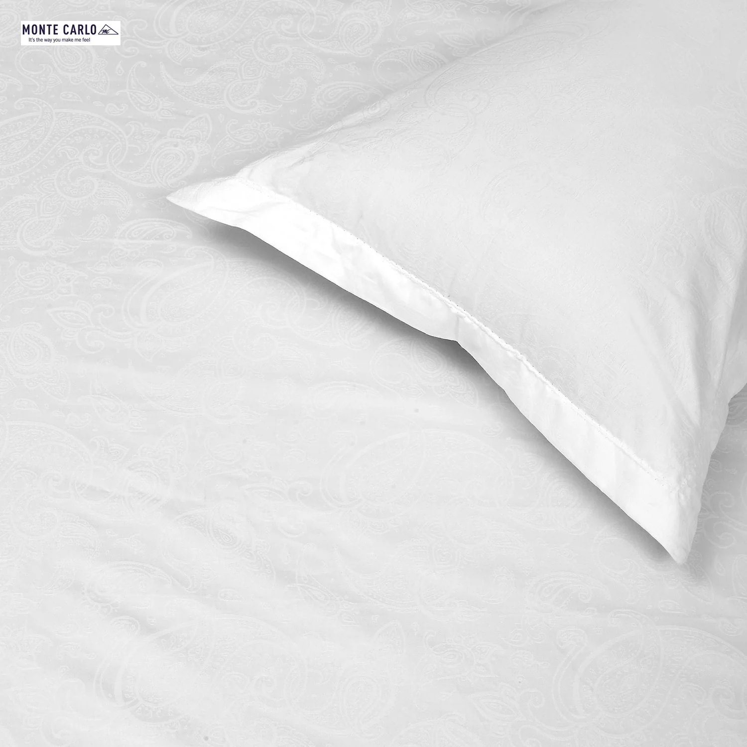 400 TC Cotton Double Bedsheet with 2 Pillow Covers - Image 5