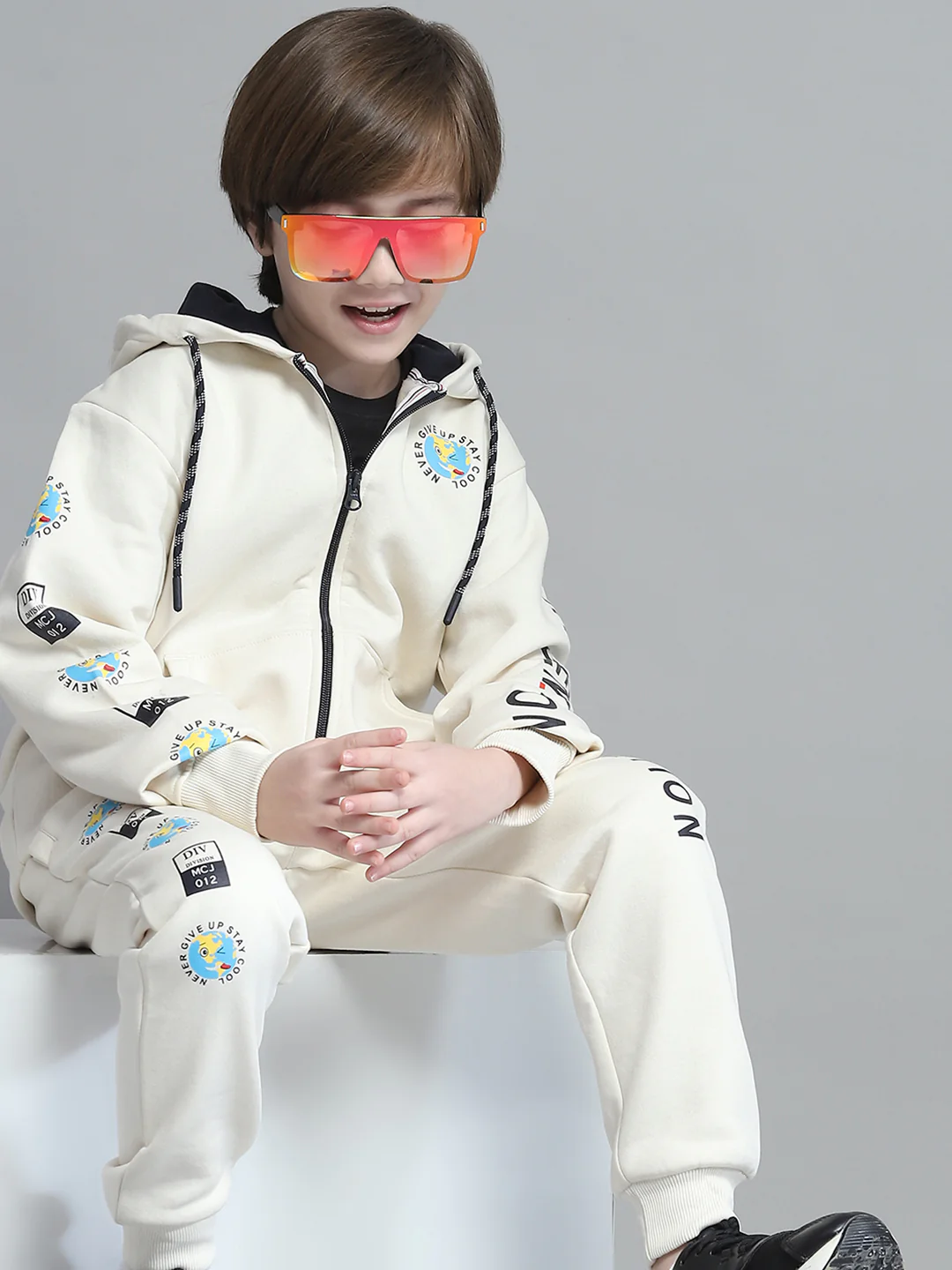 Boys Beige Printed Hooded Full Sleeve Tracksuit - Image 6