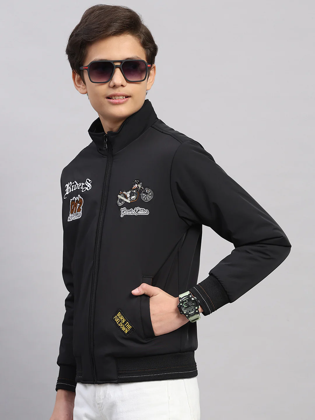 Boys Black Embroidered Collar Full Sleeve Jacket - Image 3