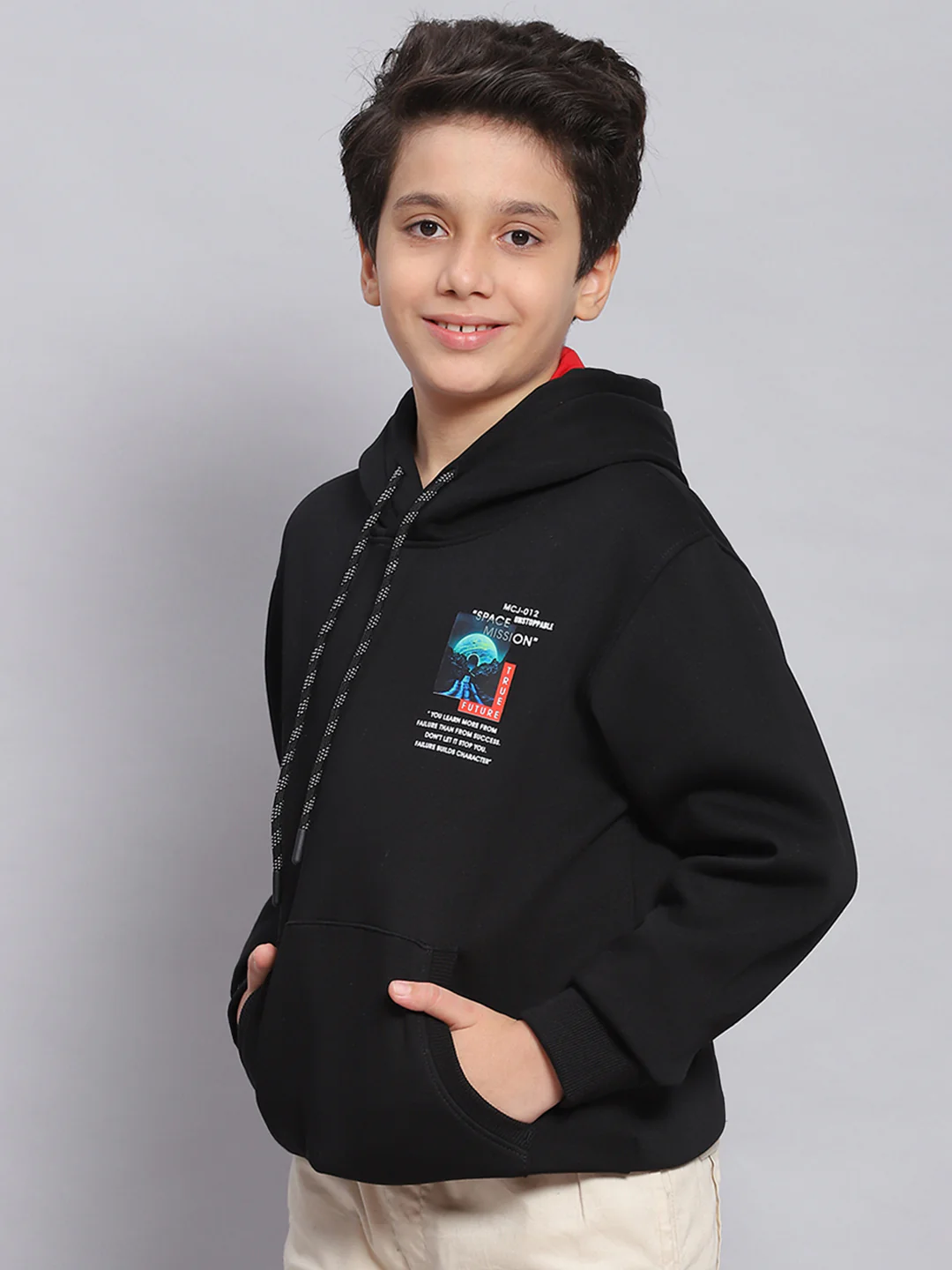 Boys Black Printed Hooded Full Sleeve Sweatshirt - Image 3