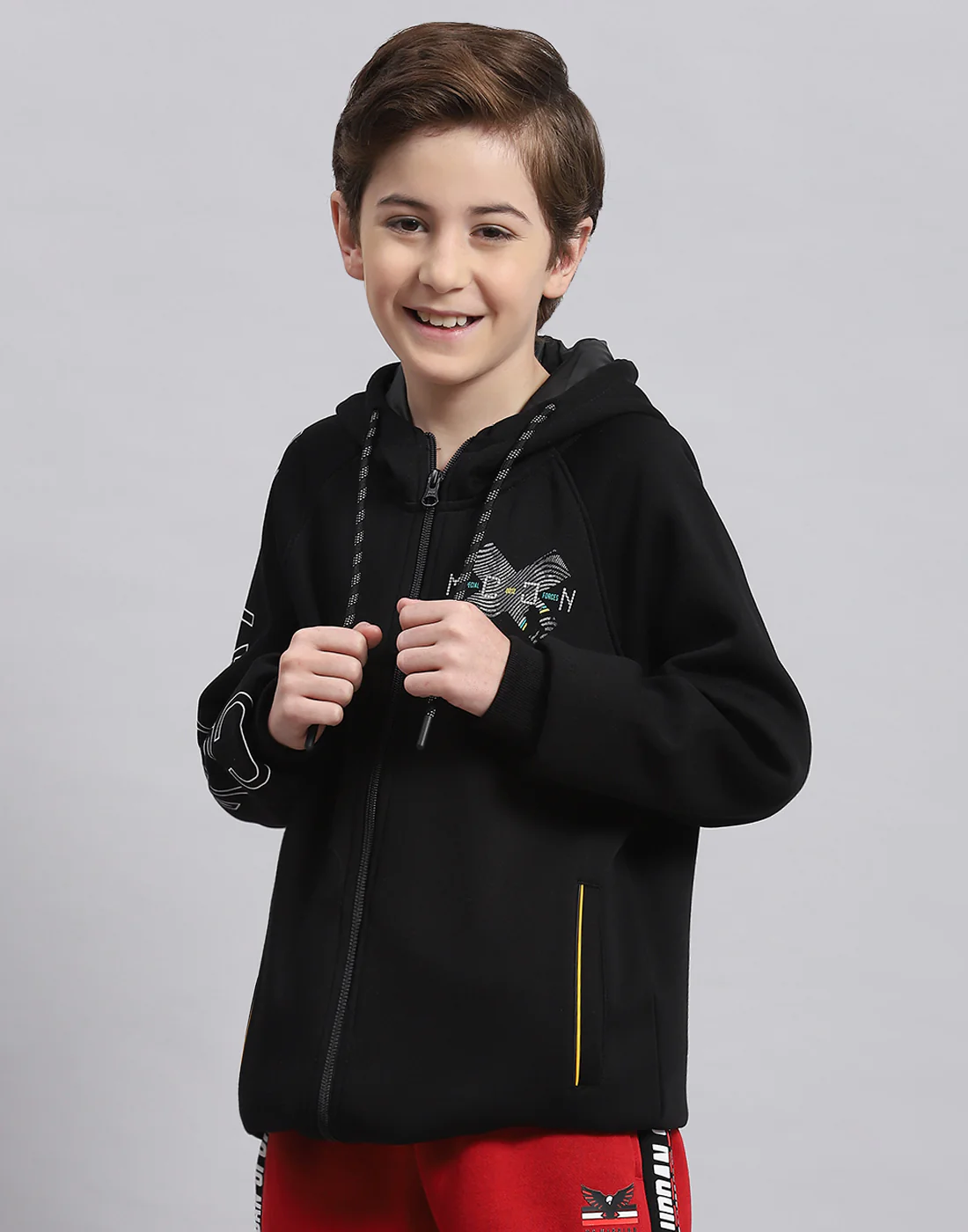 Boys Black Printed Hooded Full Sleeve Sweatshirt - Image 3