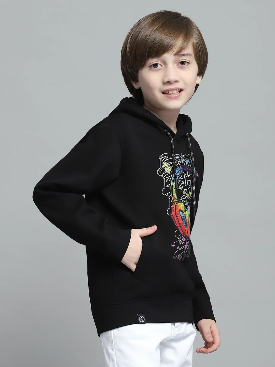 Boys Black Printed Hooded Full Sleeve Sweatshirt - Image 4