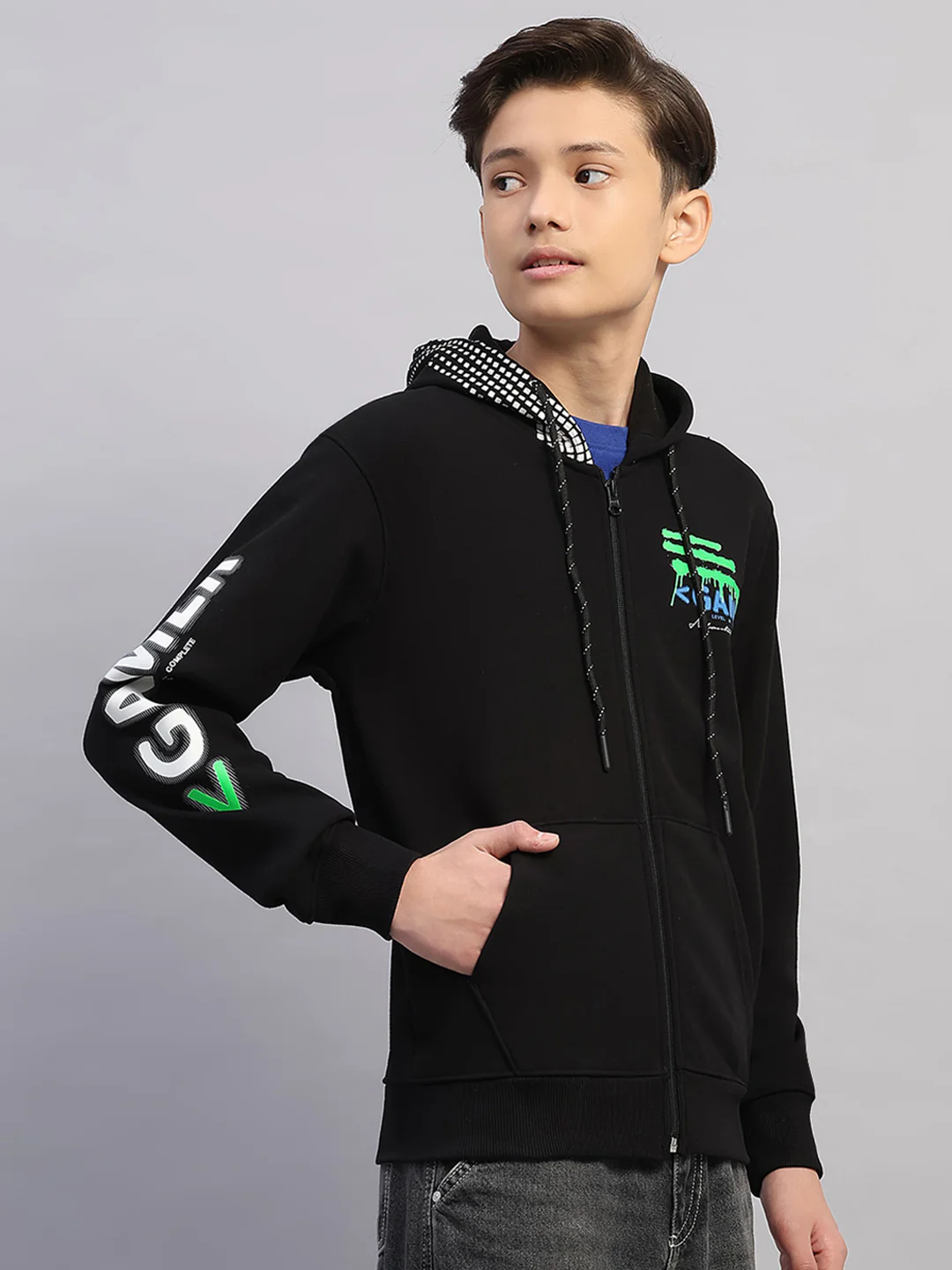 Boys Black Printed Hooded Full Sleeve Sweatshirt - Image 4
