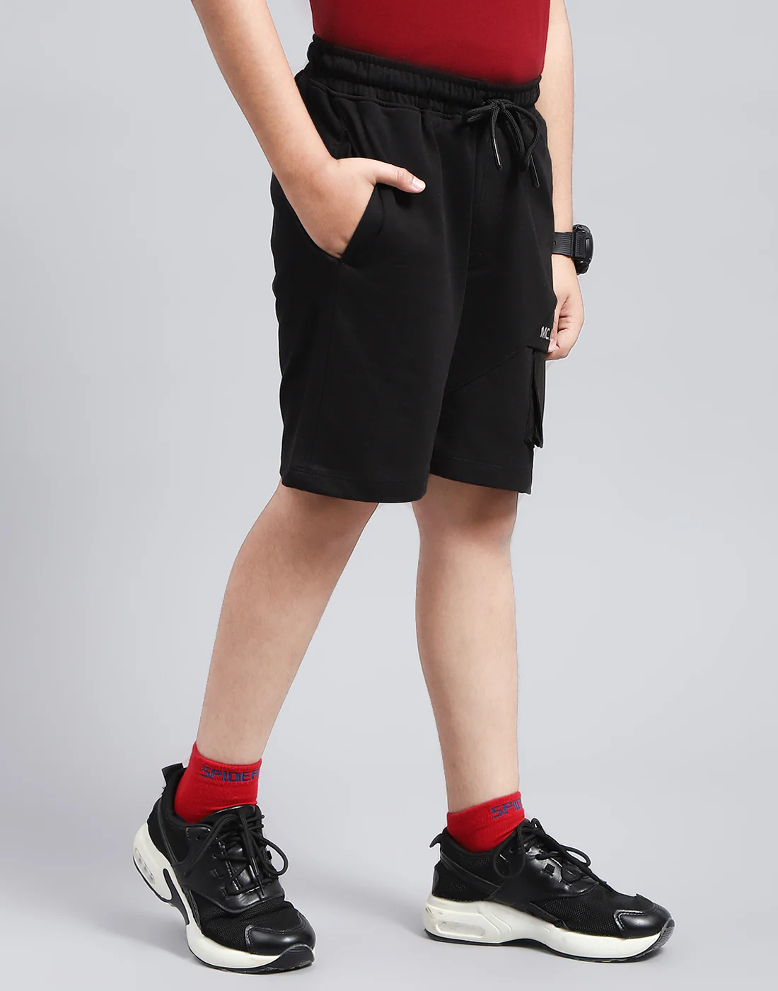 Boys Black Printed Regular Fit Bermuda - Image 4