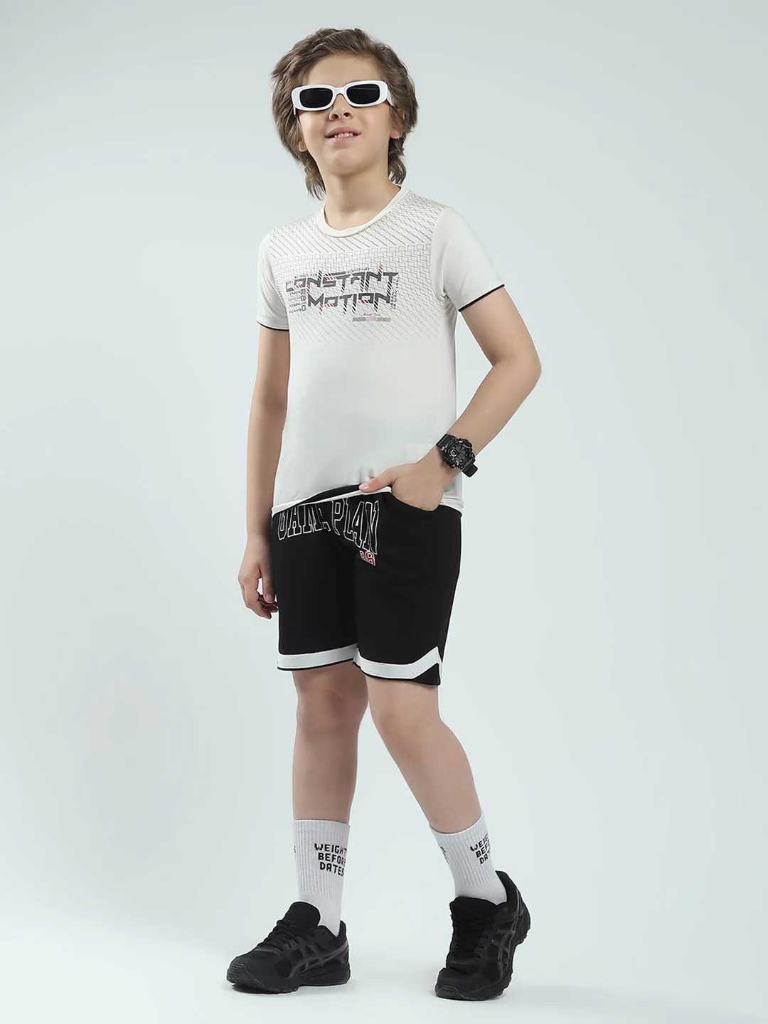 Boys Black Printed Regular Fit Bermuda - Image 2