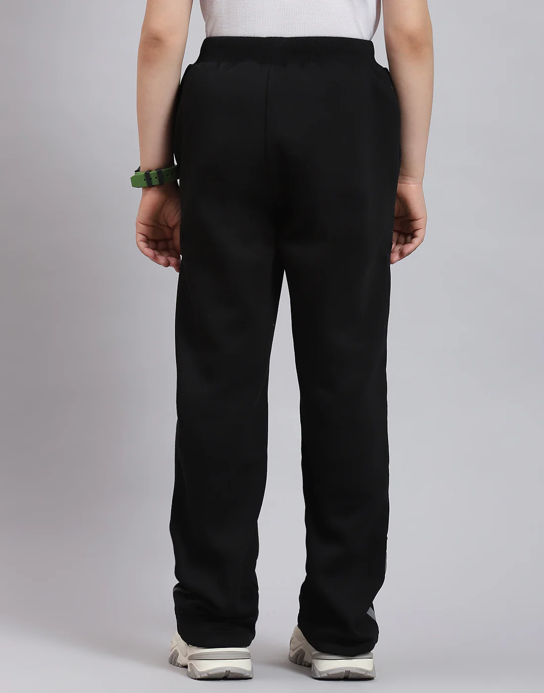 Boys Black Printed Regular Fit Lower - Image 5