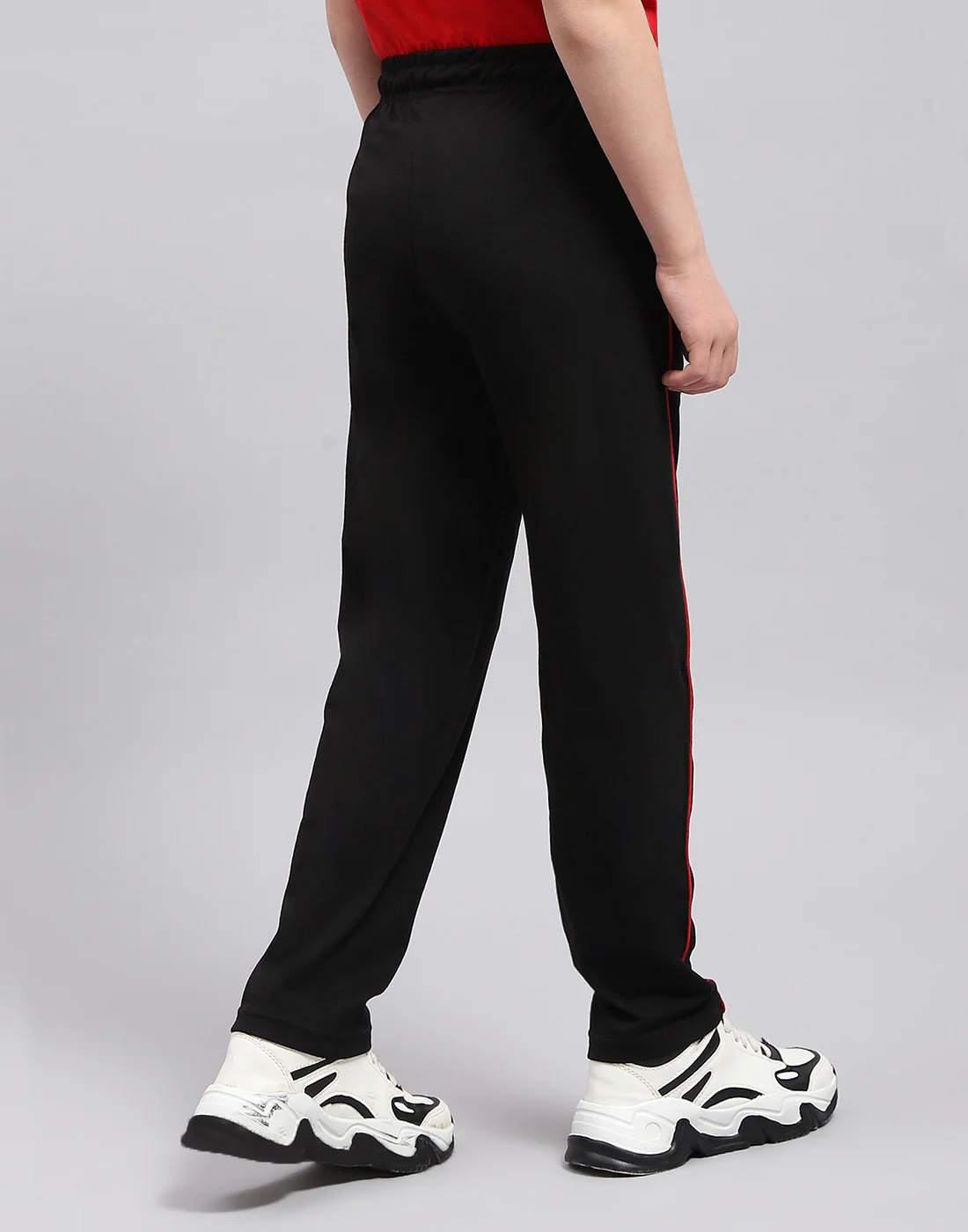 Boys Black Printed Regular Fit Lower - Image 5