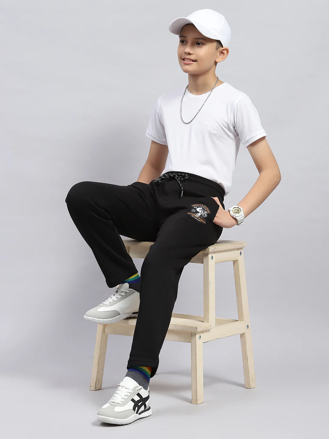 Boys Black Printed Regular Fit Lower - Image 2