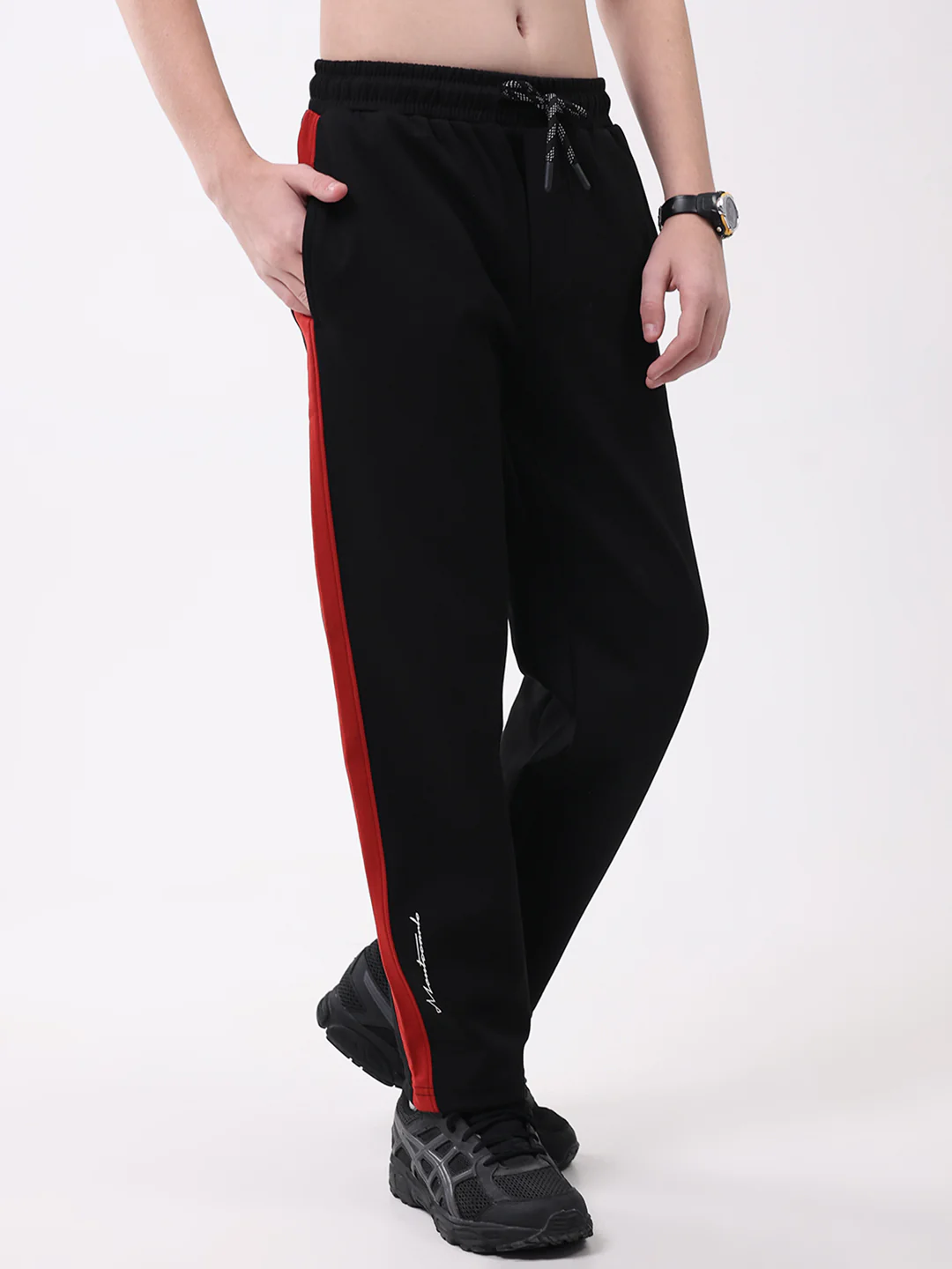 Boys Black Printed Regular Fit Lower - Image 4