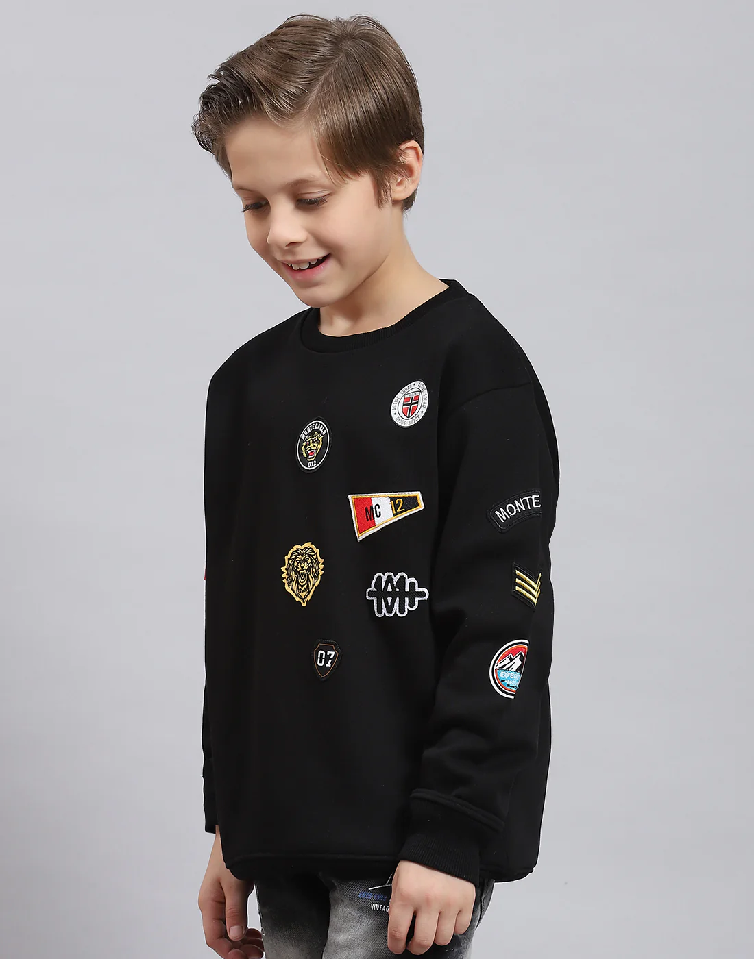 Boys Black Printed Round Neck Full Sleeve Sweatshirt - Image 3