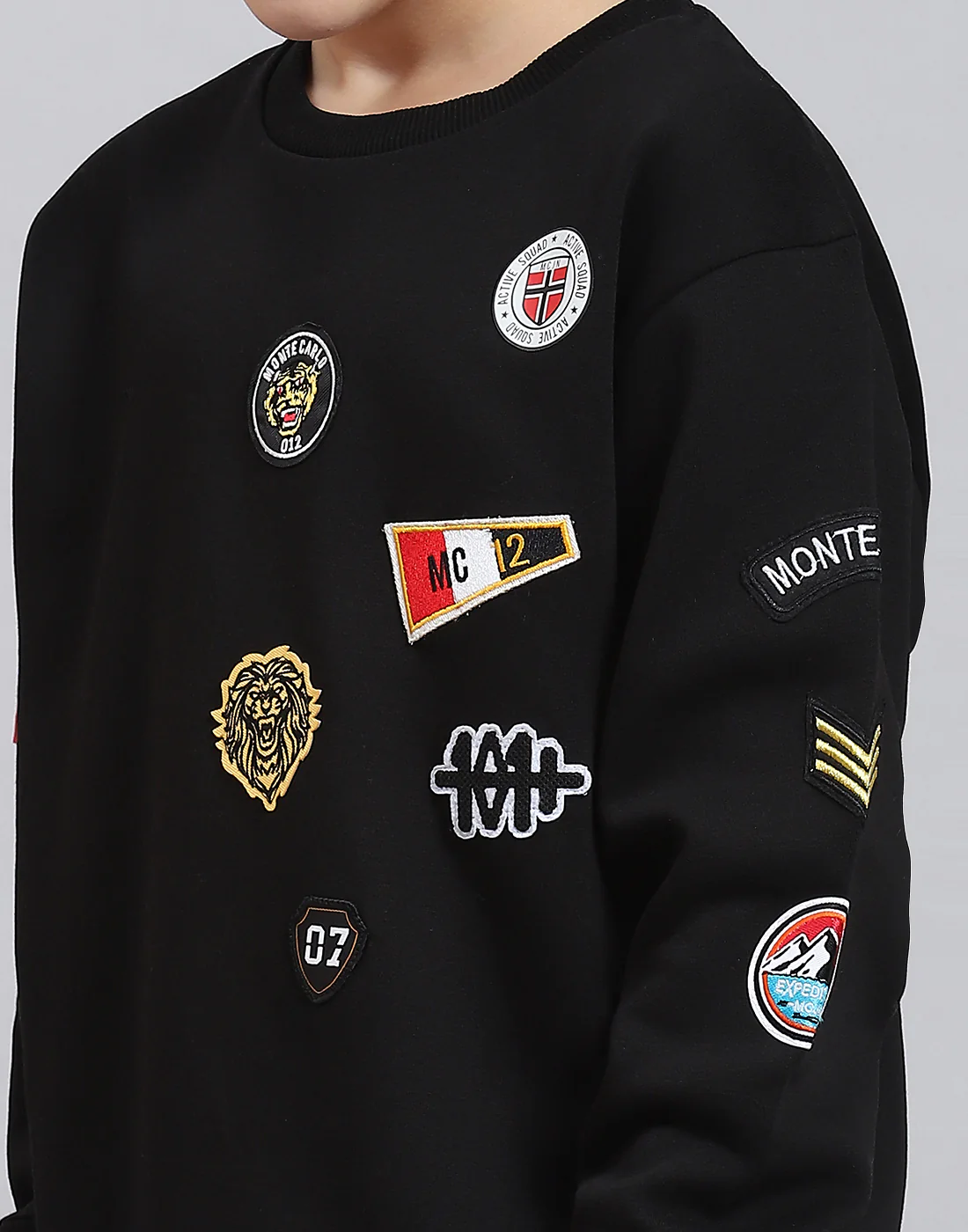 Boys Black Printed Round Neck Full Sleeve Sweatshirt - Image 6