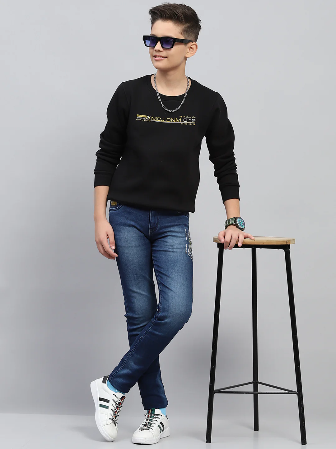Boys Black Printed Round Neck Full Sleeve Sweatshirt - Image 2