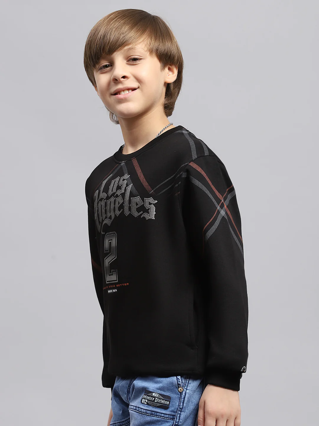 Boys Black Printed Round Neck Full Sleeve Sweatshirt - Image 3