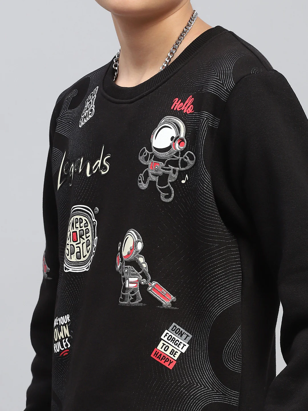 Boys Black Printed Round Neck Full Sleeve Sweatshirt - Image 6