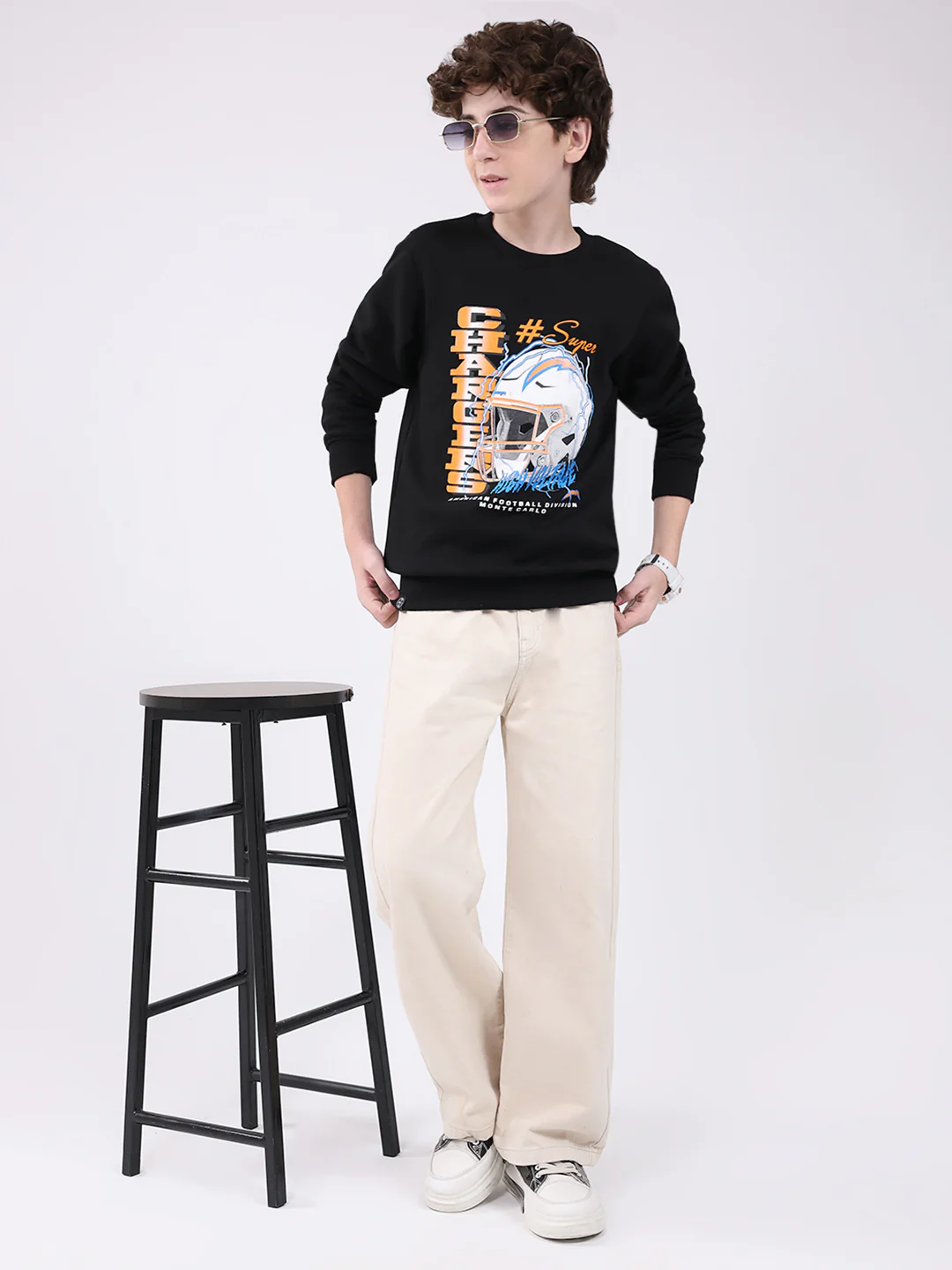 Boys Black Printed Round Neck Full Sleeve Sweatshirt - Image 2