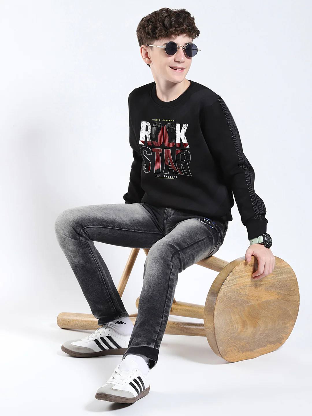 Boys Black Printed Round Neck Full Sleeve Sweatshirt - Image 2