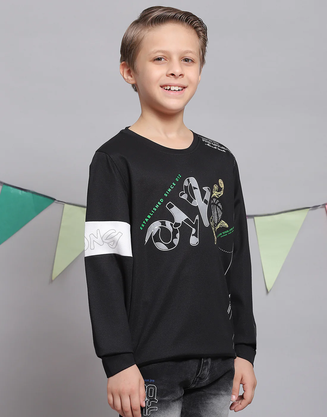 Boys Black Printed Round Neck Full Sleeve T-Shirts - Image 4
