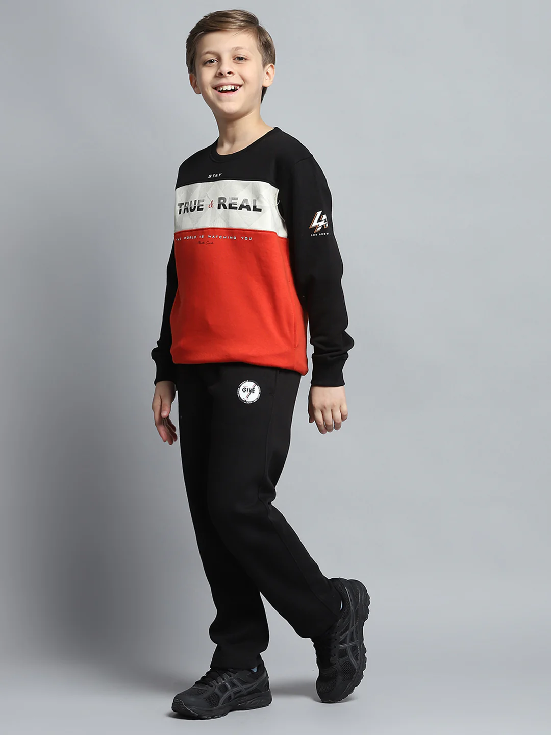 Boys Black Printed Round Neck Full Sleeve Tracksuit - Image 3