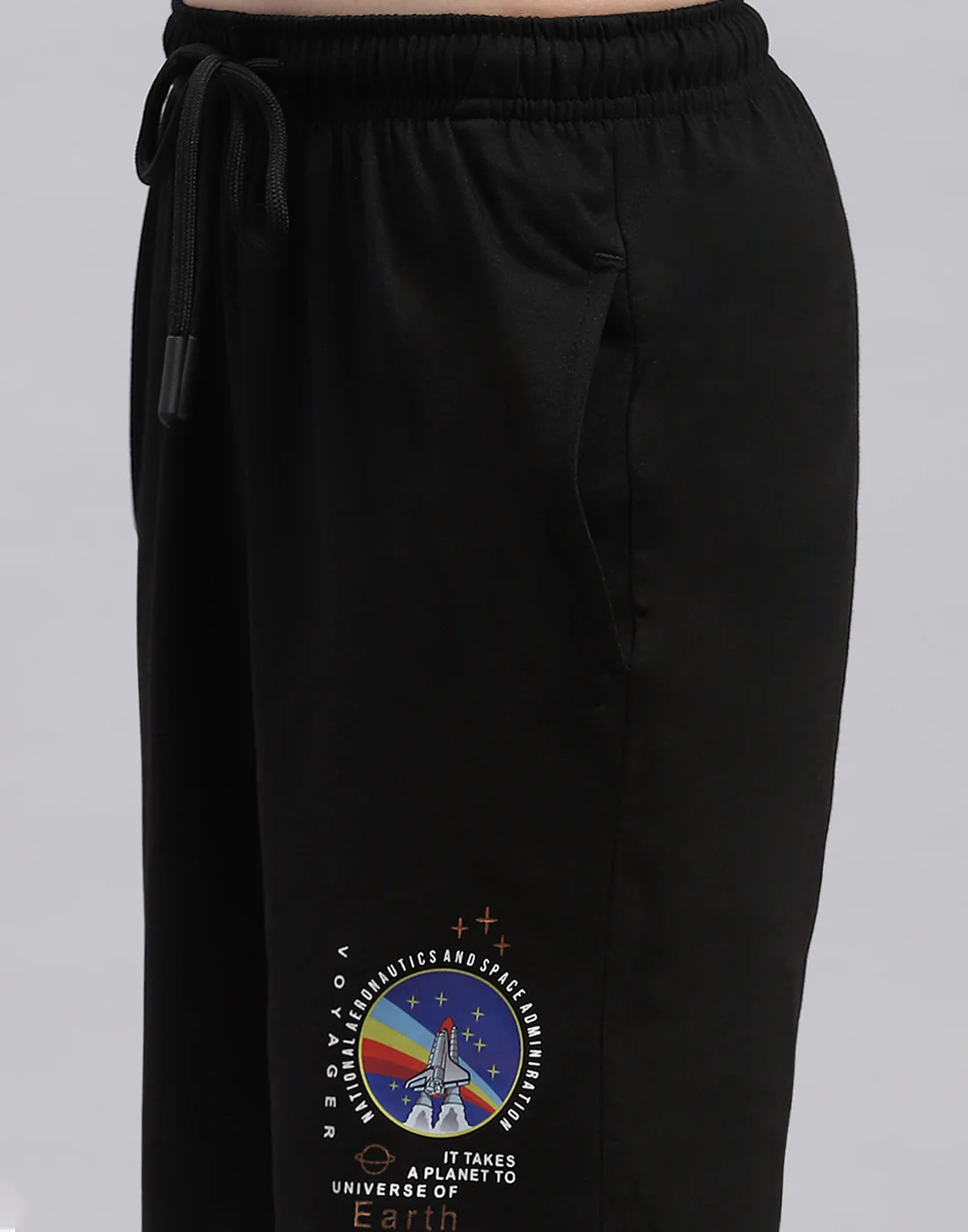 Boys Black Printed Round Neck Half Sleeve Bermuda Set - Image 8