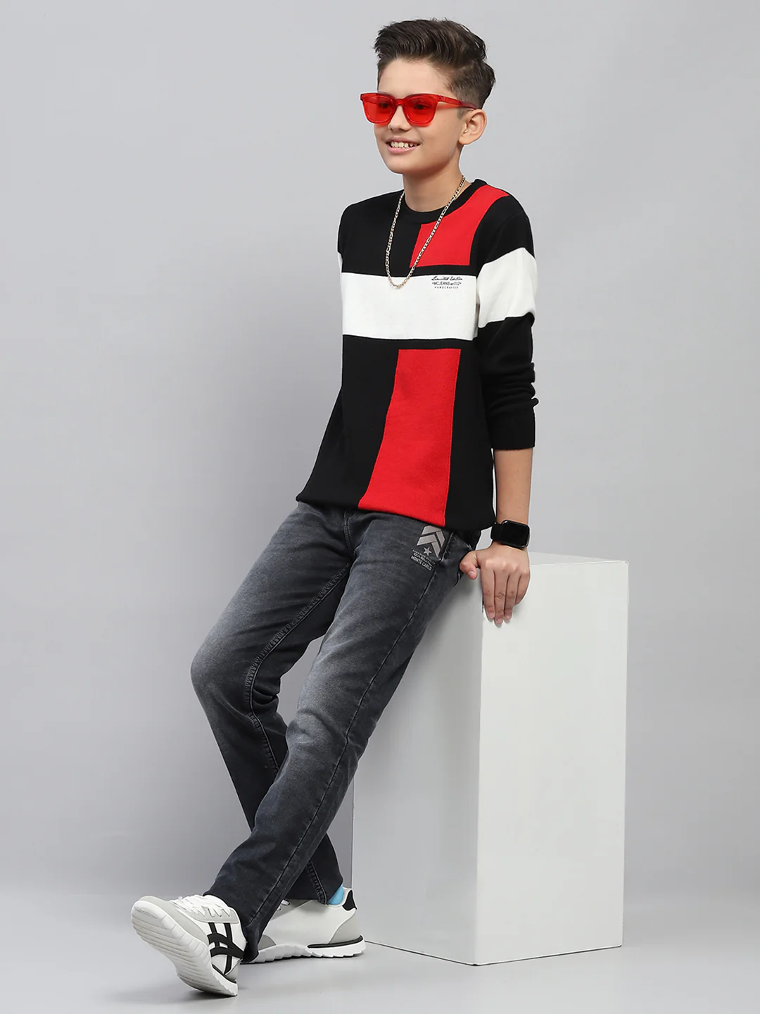 Boys Black Self Design Round Neck Full Sleeve Pullover - Image 2