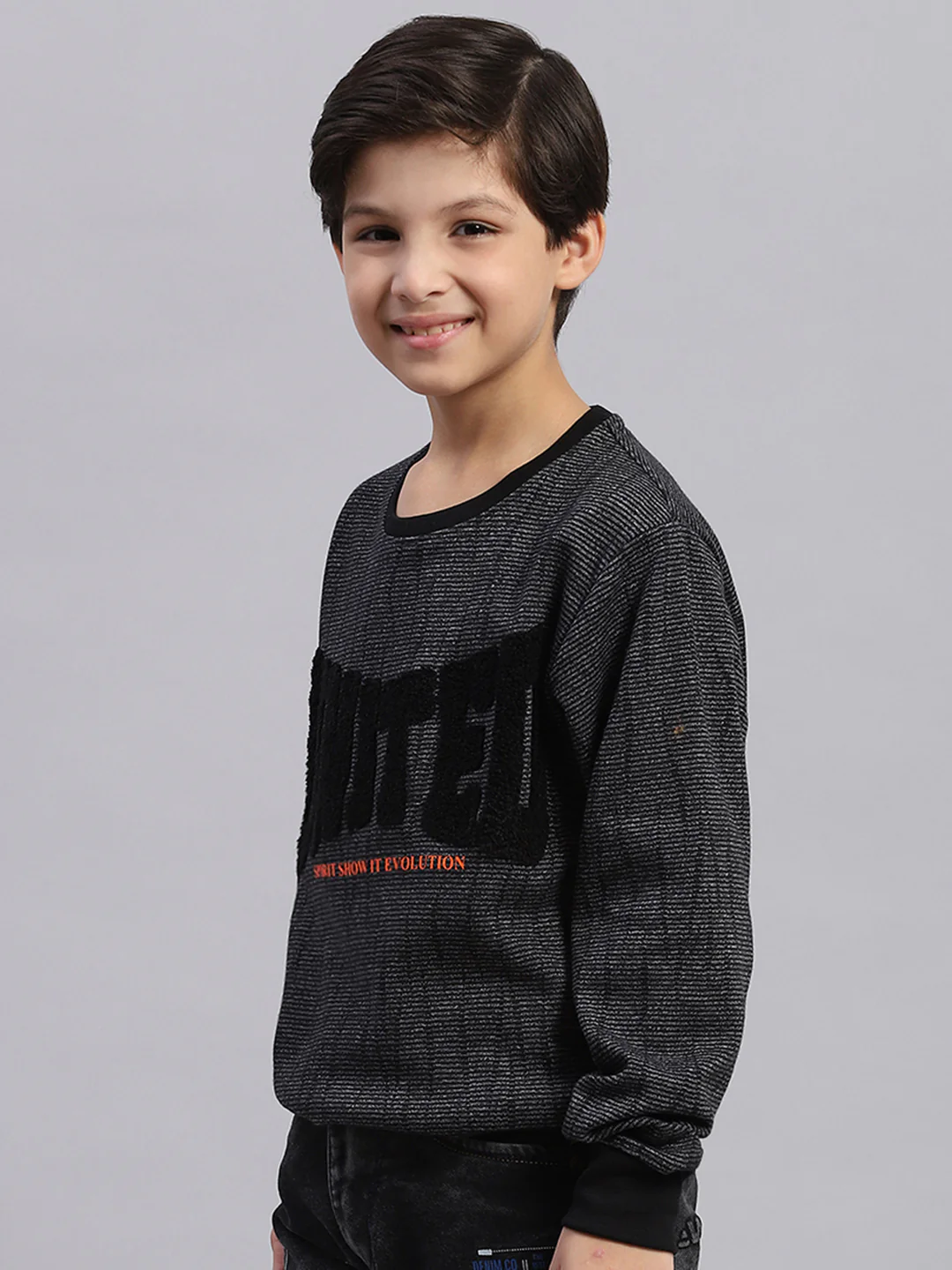 Boys Black Self Design Round Neck Full Sleeve Sweatshirt - Image 3
