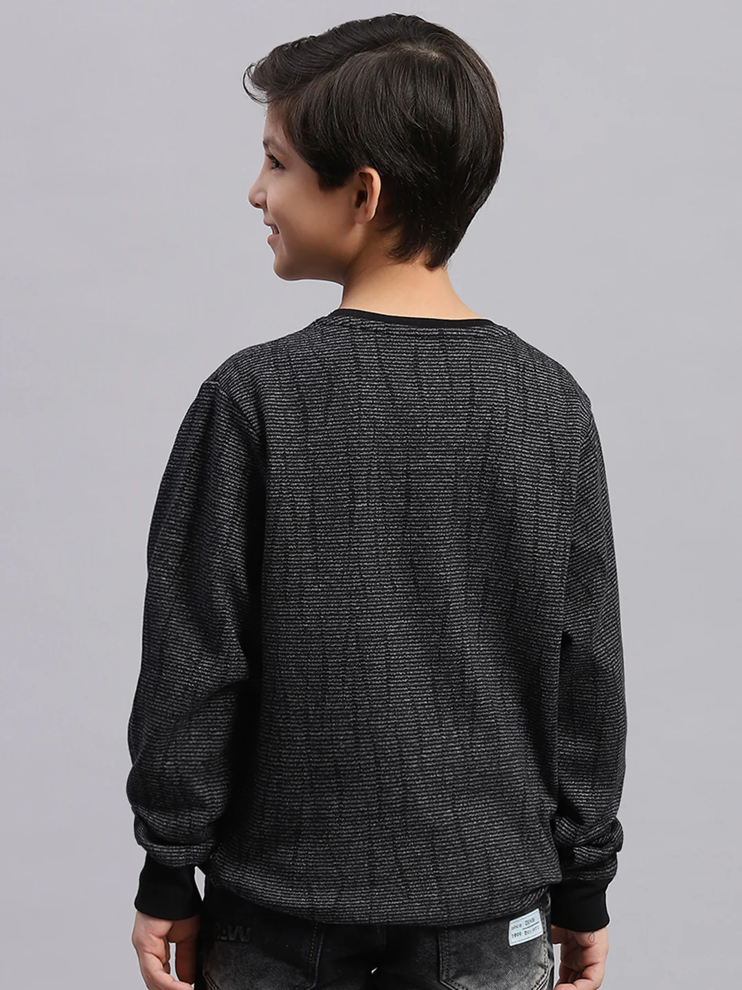 Boys Black Self Design Round Neck Full Sleeve Sweatshirt - Image 5