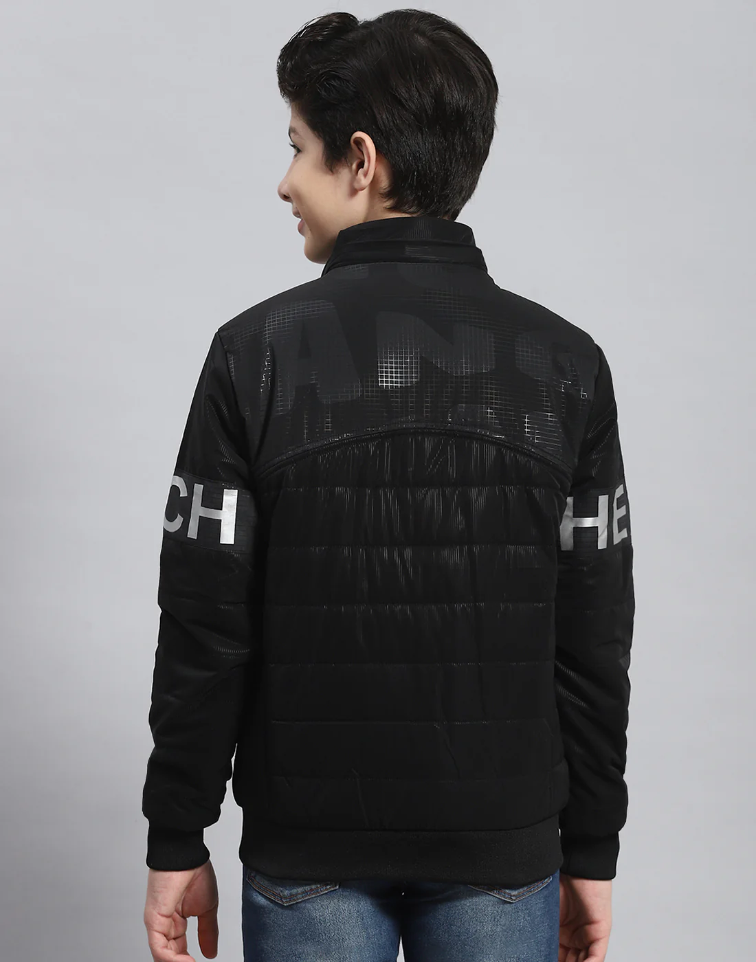 Boys Black Solid Hooded Full Sleeve Heating Jacket - Image 6