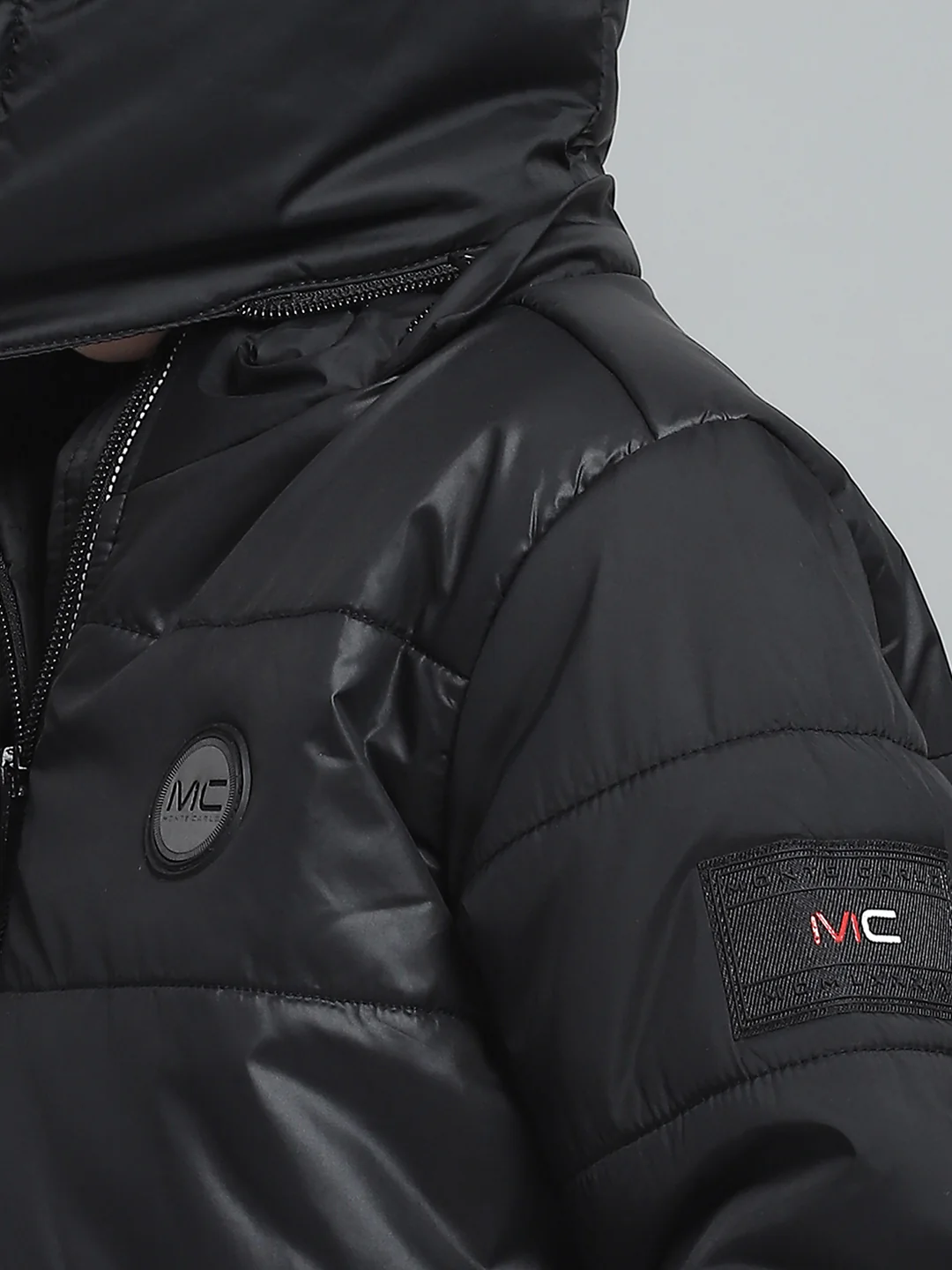 Boys Black Solid Hooded Full Sleeve Jacket - Image 6