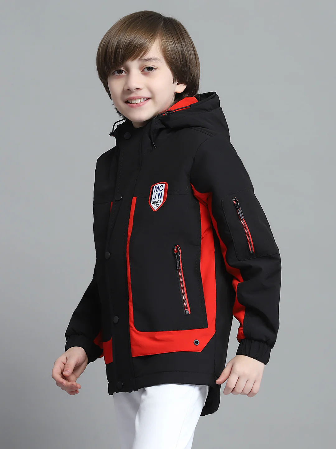 Boys Black Solid Hooded Full Sleeve Jacket - Image 3