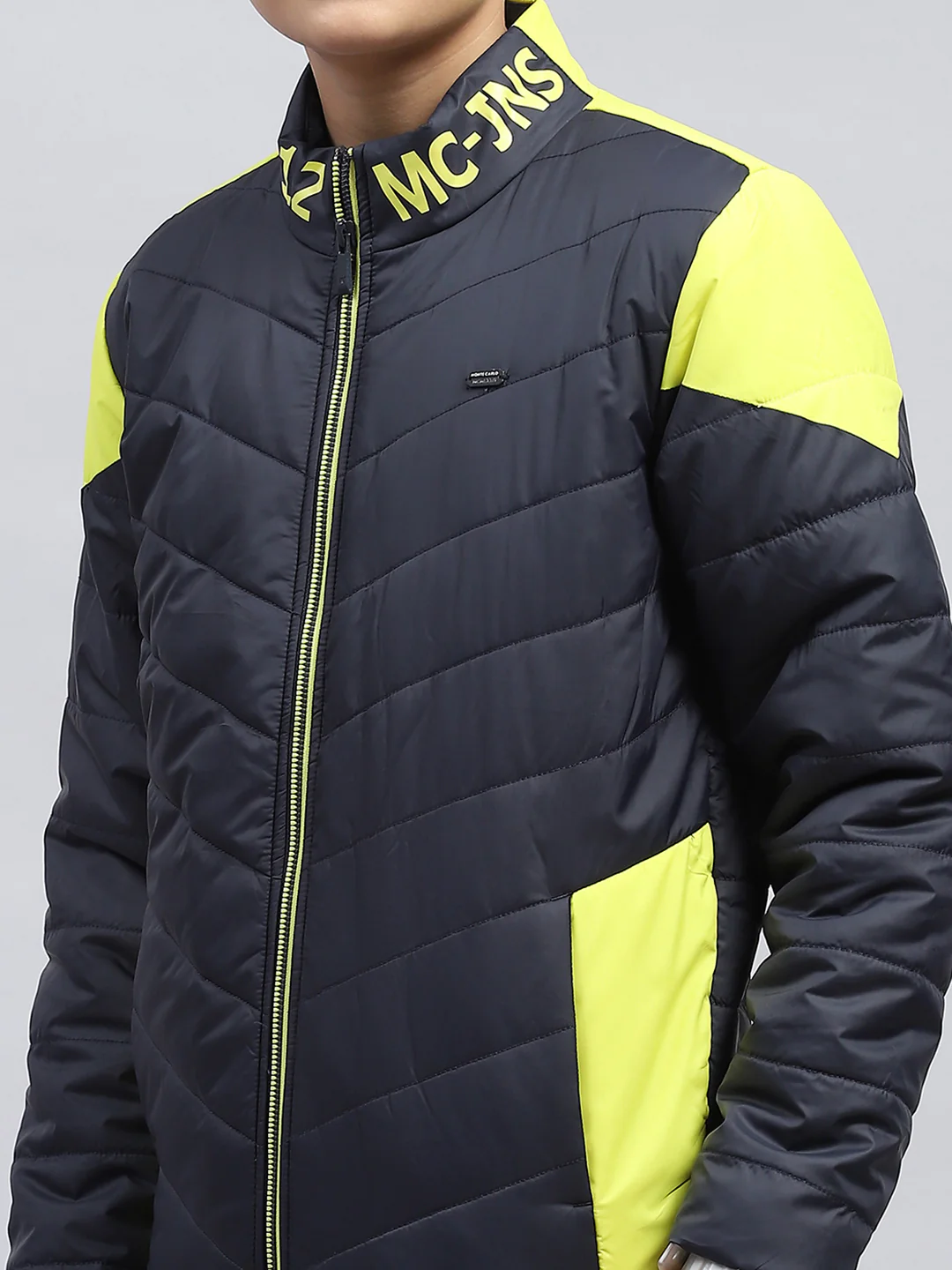 Boys Black Solid Mock Neck Full Sleeve Jacket - Image 6