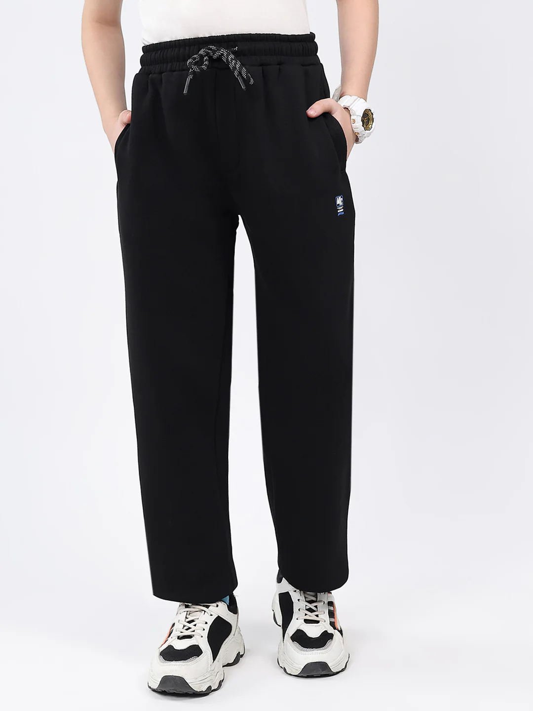 Boys Black Solid Regular Fit Lower