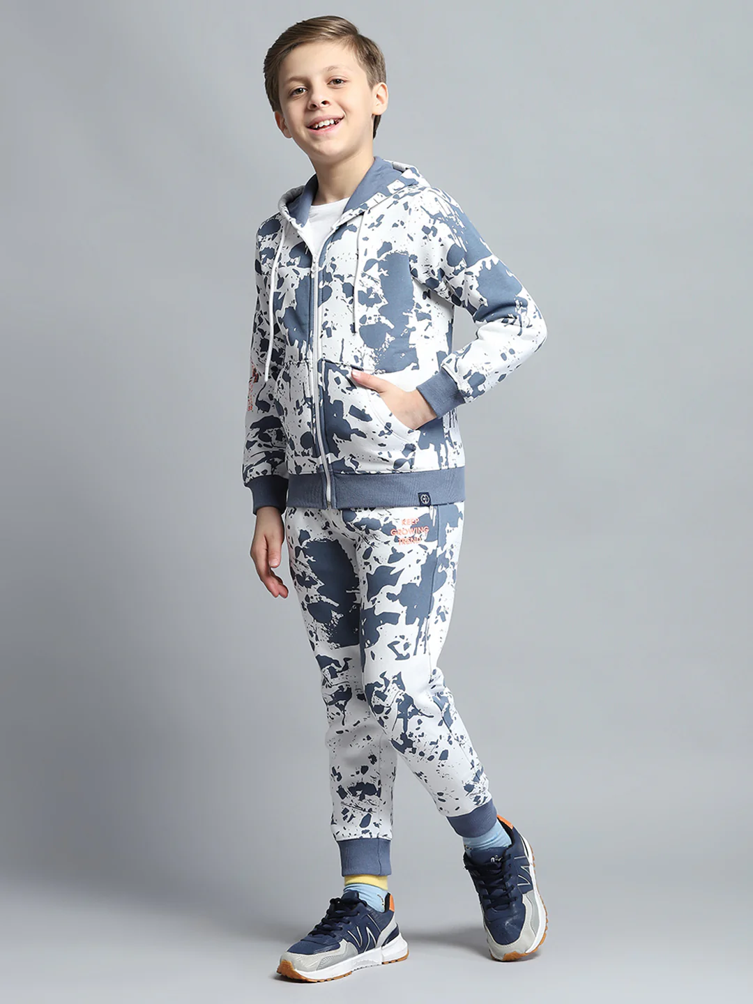 Boys Blue Printed Hooded Full Sleeve Tracksuit - Image 3