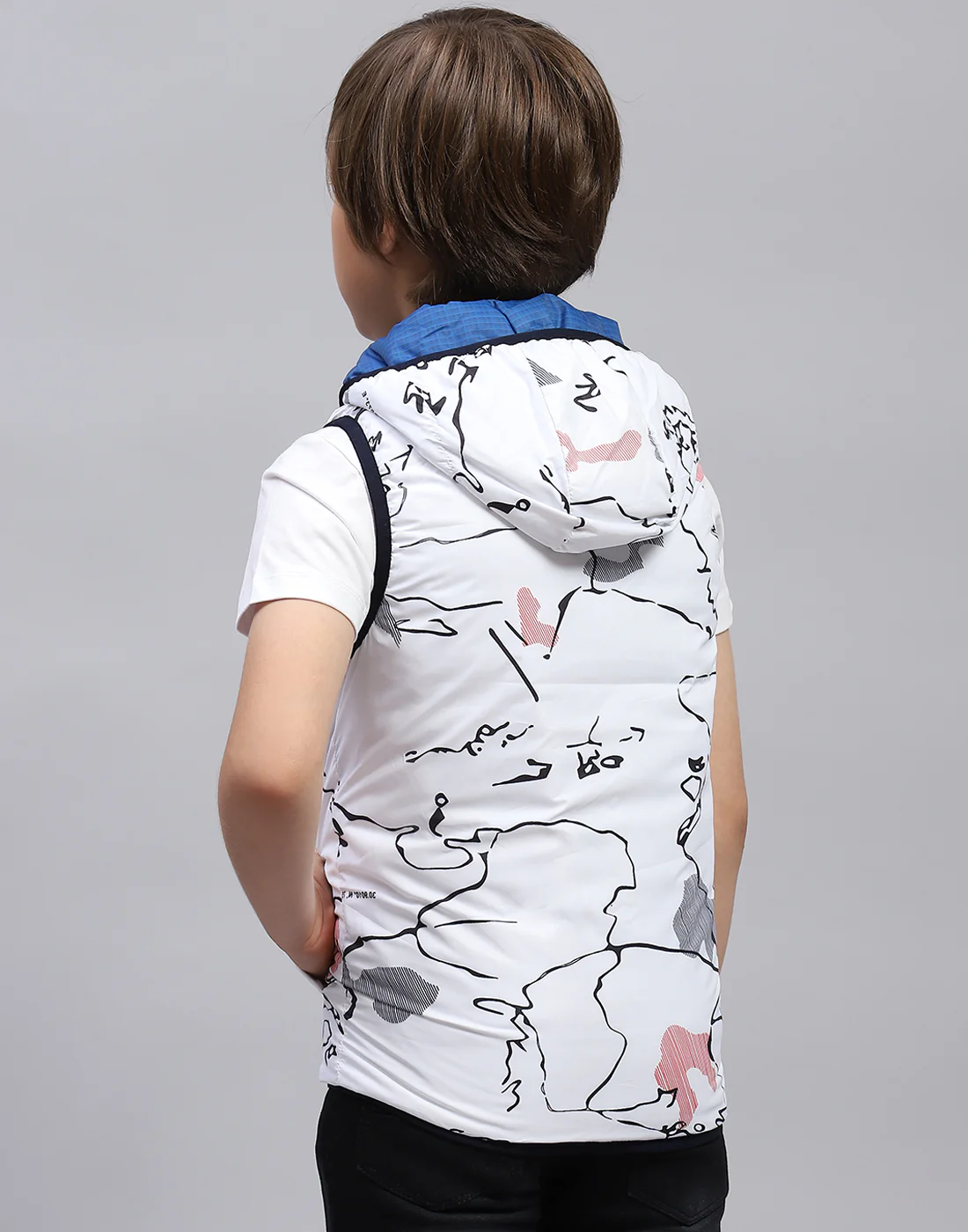 Boys Blue Printed Hooded Sleeveless Jacket - Image 9