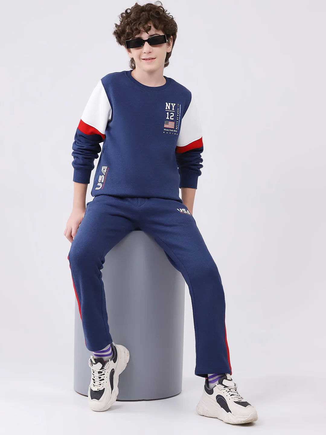 Boys Blue Printed Round Neck Full Sleeve Winter Tracksuit - Image 2