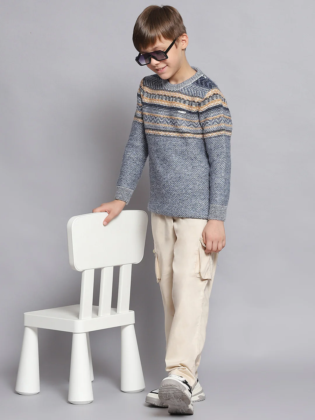 Boys Blue Self Design Round Neck Full Sleeve Sweater - Image 2