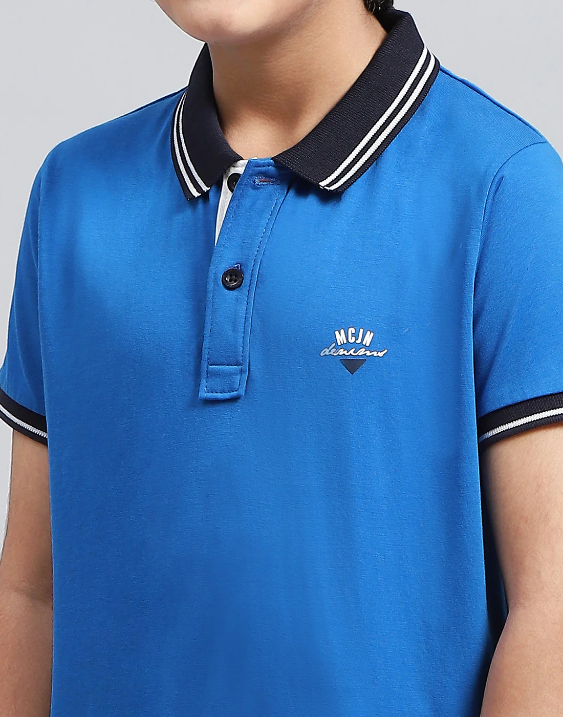 Boys Blue Solid Polo Collar Half Sleeve T-Shirt - Image 6