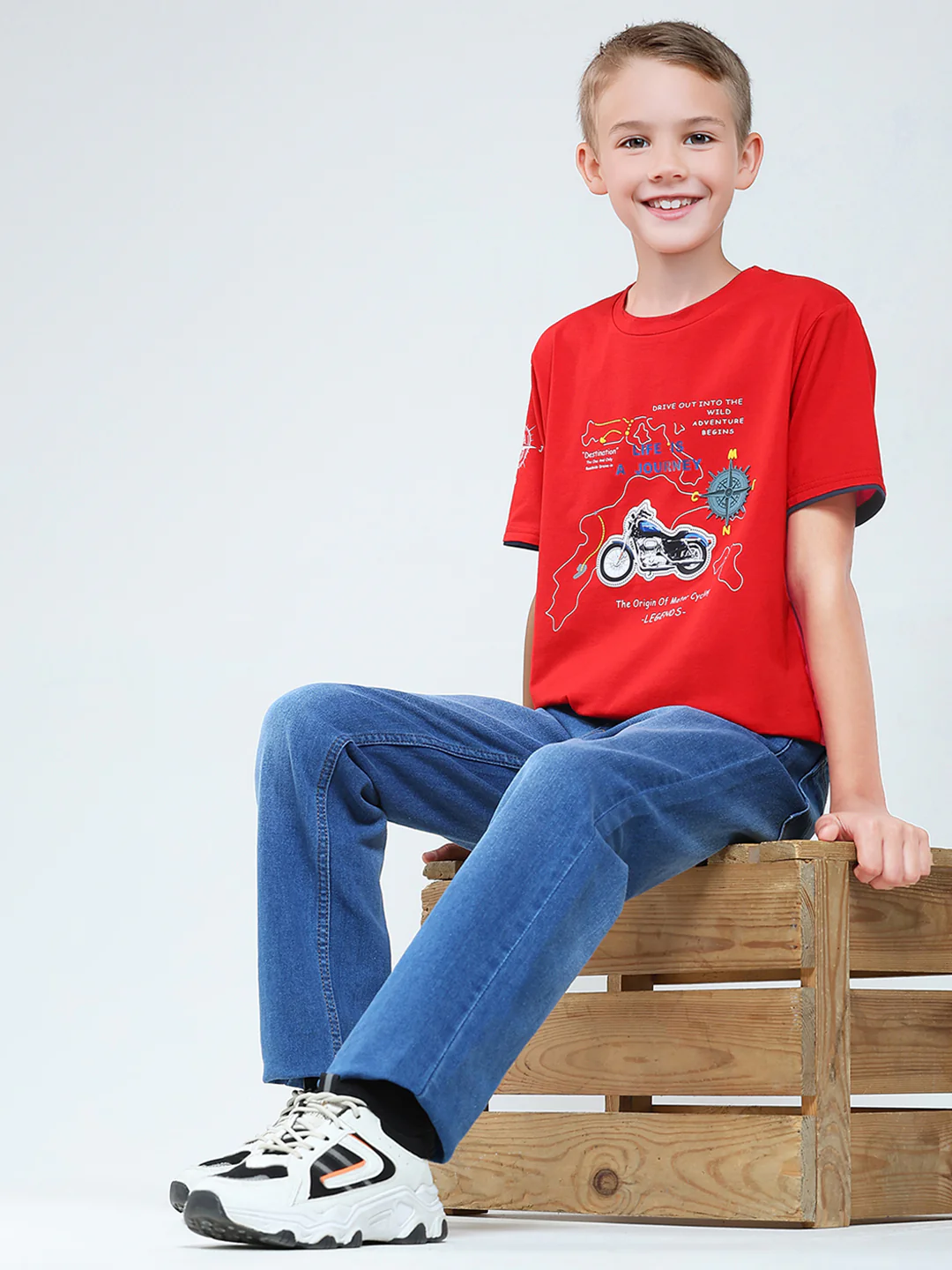 Boys Blue Solid Straight Fit Denim - Image 2