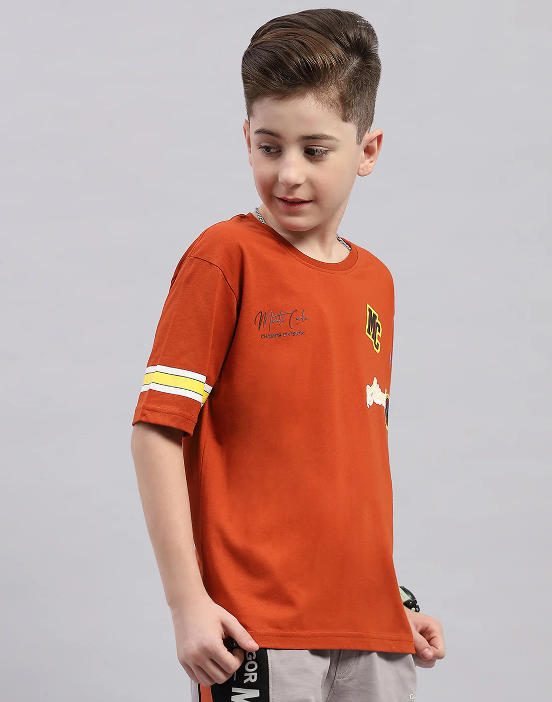 Boys Brown Printed Round Neck Half Sleeve T-Shirt - Image 5