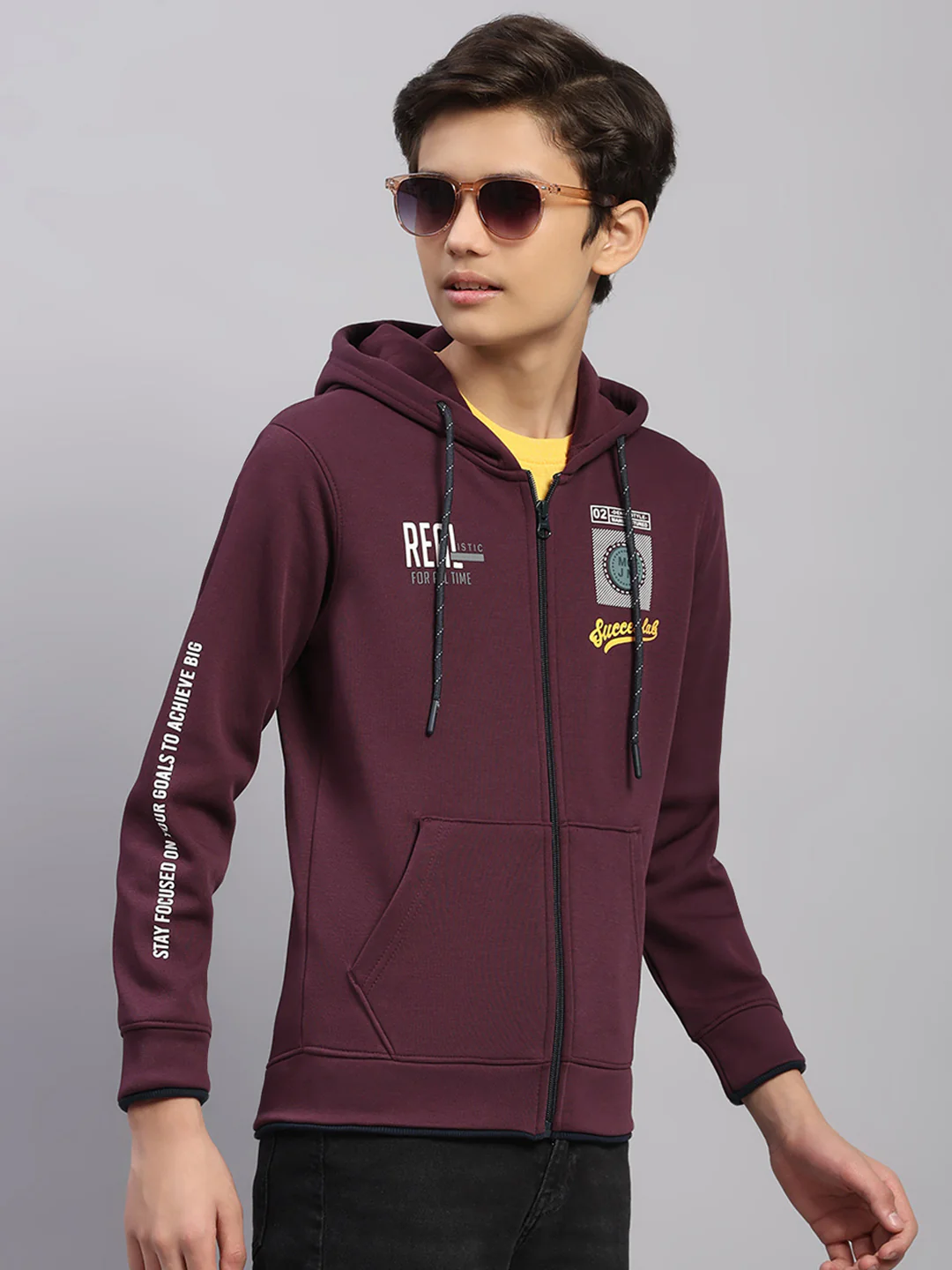 Boys Burgundy Printed Hooded Full Sleeve Sweatshirt - Image 4