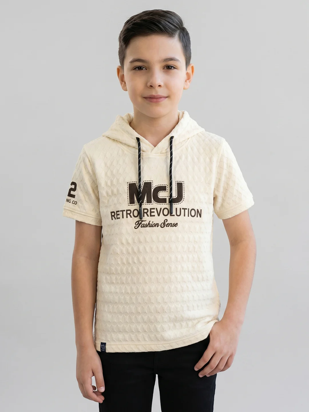 Boys Cream Printed Hooded Half Sleeve T-Shirt