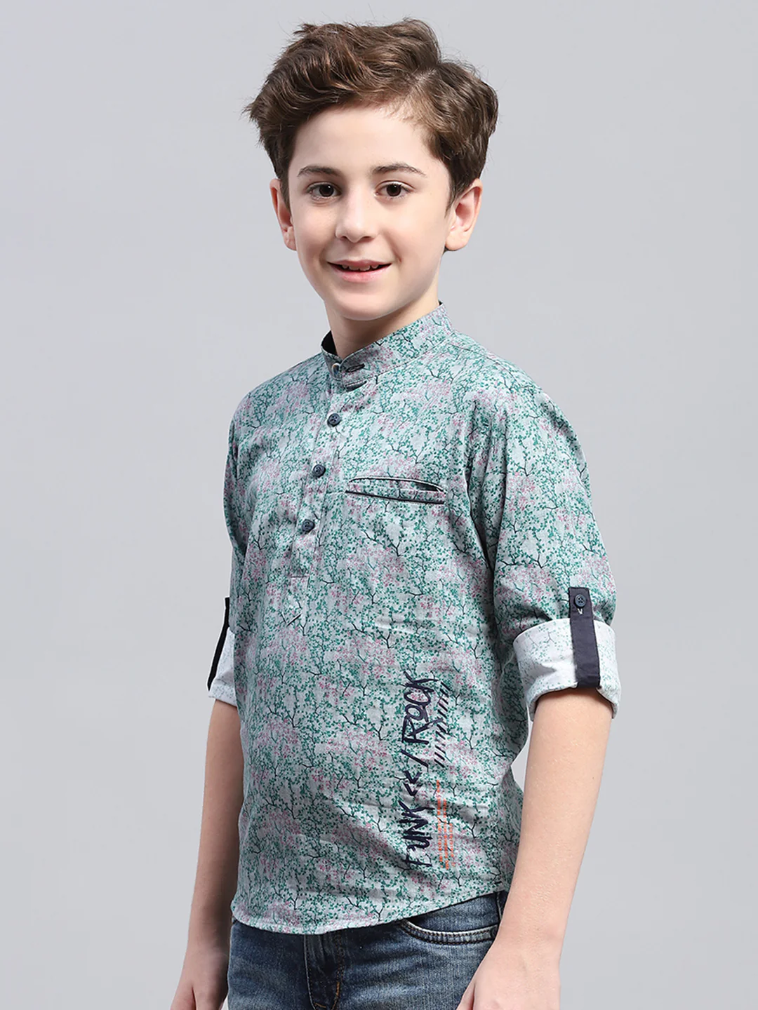 Boys Green Printed Band Collar Full Sleeve Shirt - Image 3