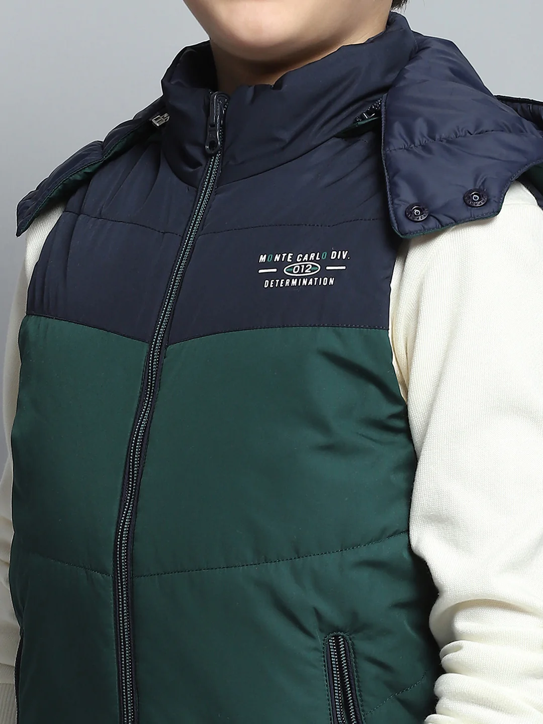 Boys Green Printed Detachable Hood Sleeveless Reversible Jacket - Image 10
