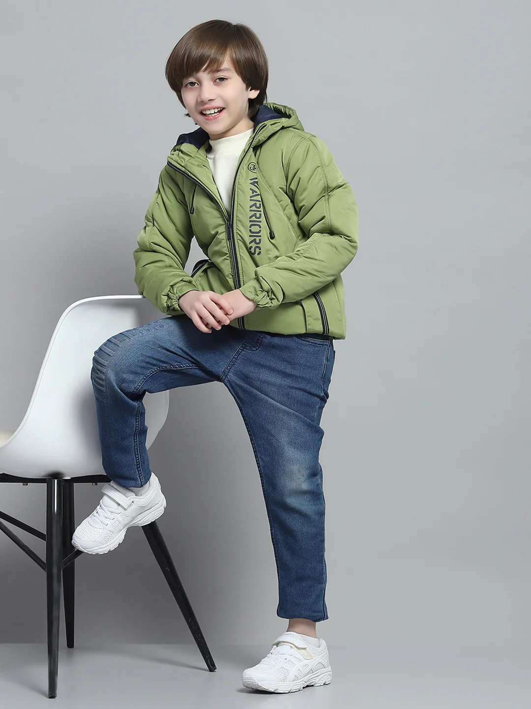 Boys Green Printed Hooded Full Sleeve Jacket - Image 2