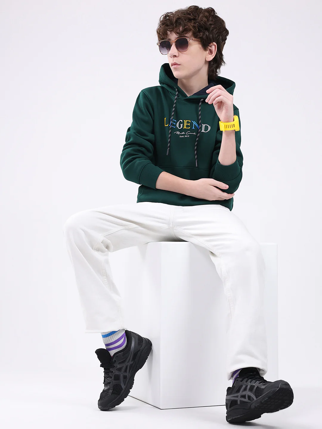 Boys Green Printed Hooded Full Sleeve Sweatshirt - Image 2