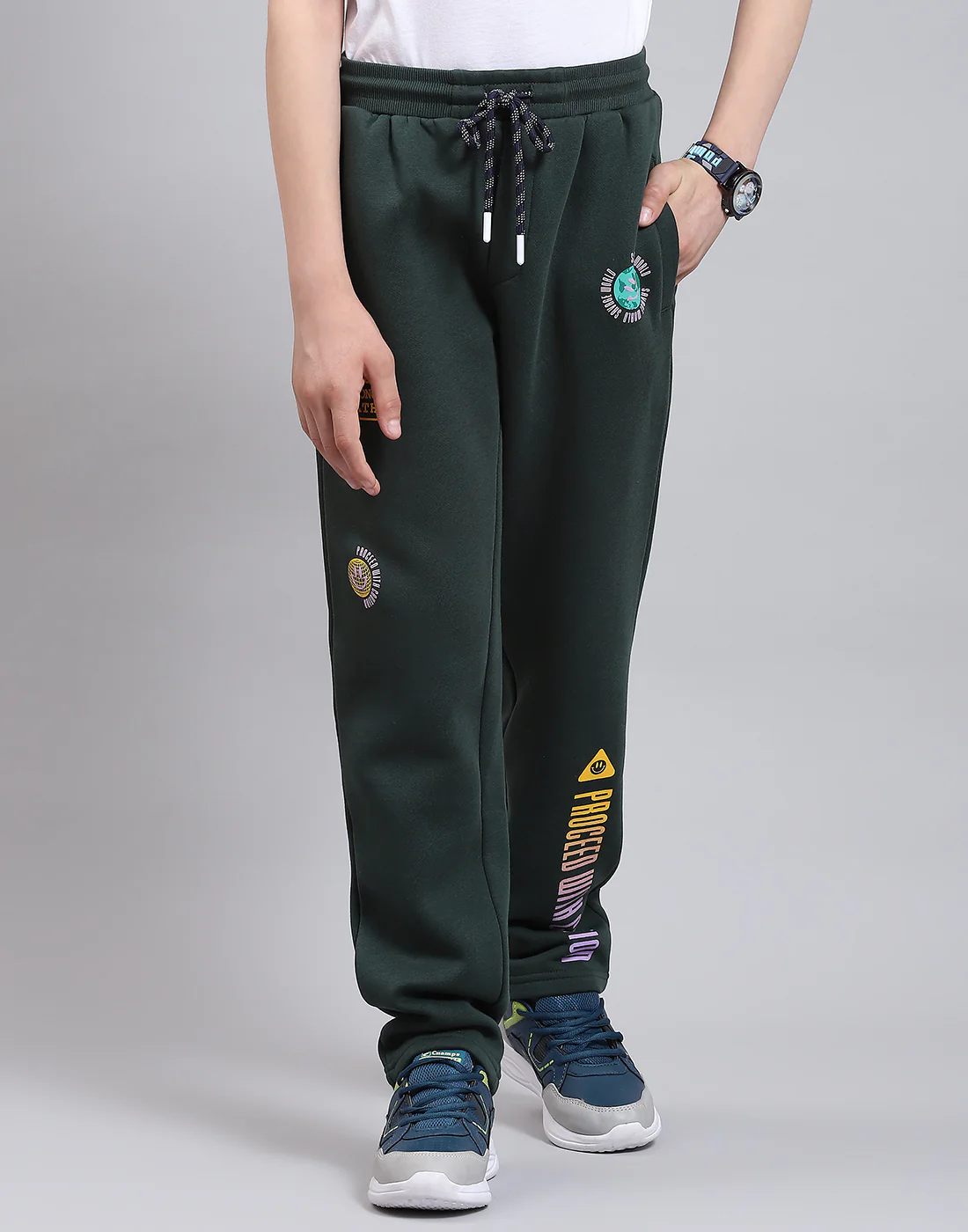 Boys Green Printed Regular Fit Lowers - Image 2