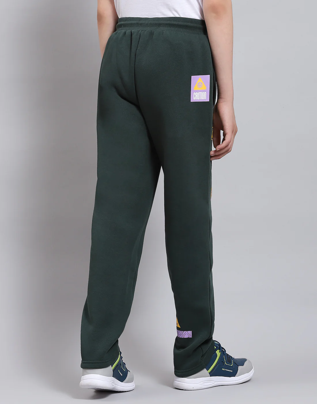 Boys Green Printed Regular Fit Lowers - Image 5