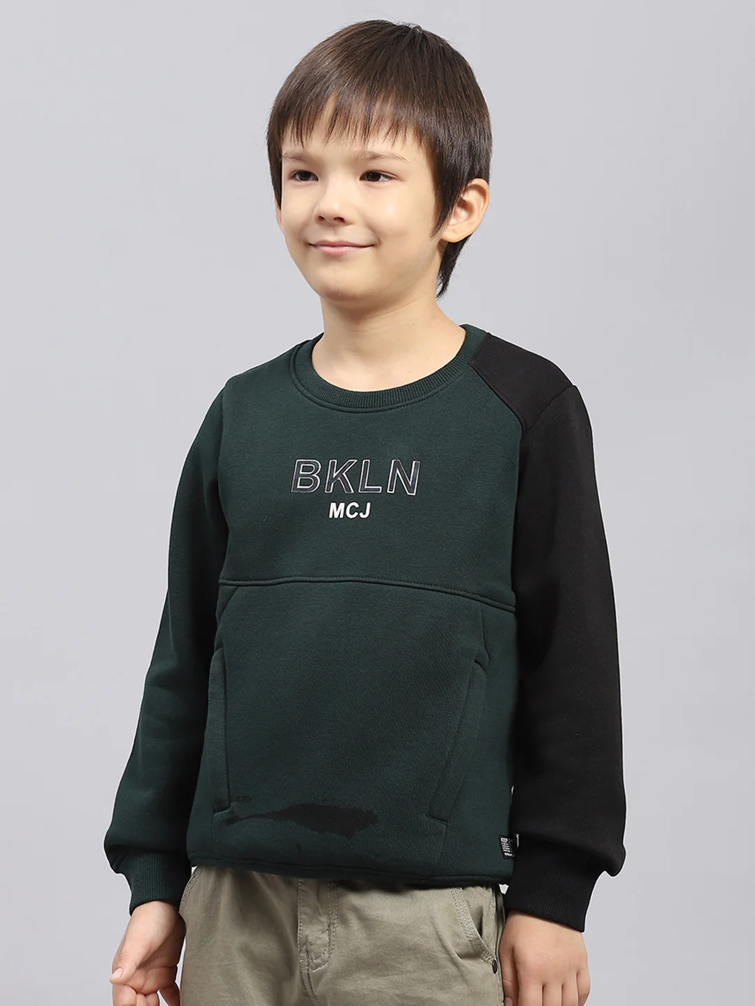 Boys Green Printed Round Neck Full Sleeve Sweatshirt - Image 3